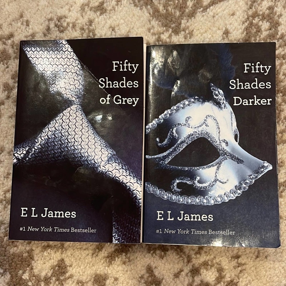 Fifty Shades of Grey and Fifty Shades Darker Book Bundle